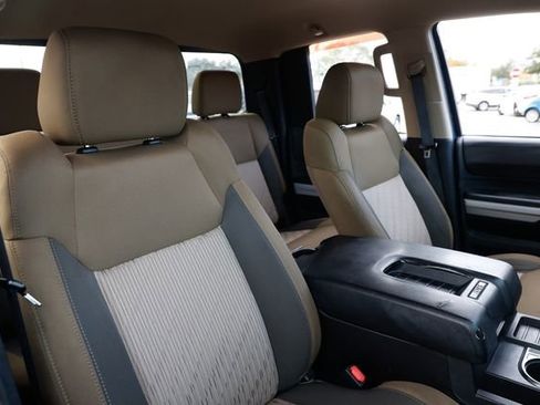 Used 2015 Toyota Tundra SR5 w/ SR5 Upgrade Package image 19