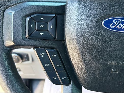 Used 2019 Ford F150 XLT AWD/4WD image 12