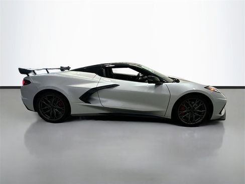 New 2026 Chevrolet Corvette Stingray Premium Conv w/ Z51 Performance Package image 9