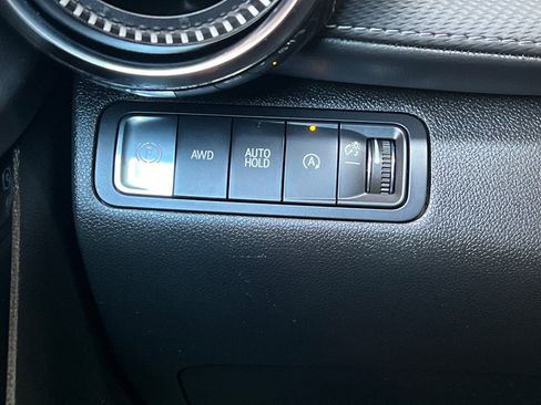 Used 2025 Chevrolet Equinox LT AWD/4WD image 37