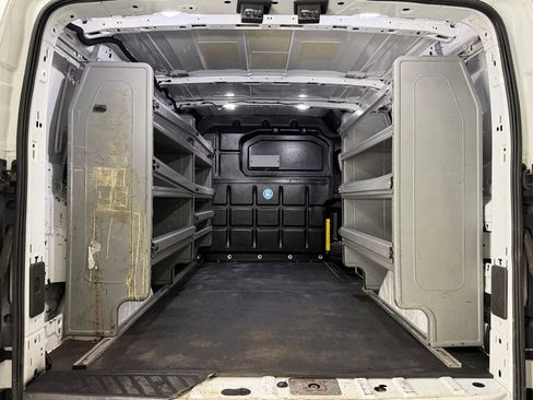 Used 2019 Ford Transit 250 130 Low Roof RWD image 31
