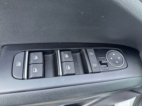 Used 2020 Kia Soul EX FWD image 13
