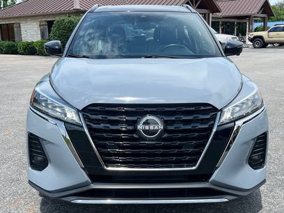 Used 2023 Nissan Kicks SR w/ SR Premium Package