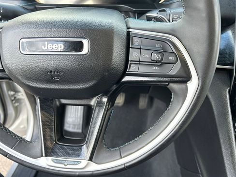 Used 2023 Jeep Grand Cherokee Trailhawk image 23