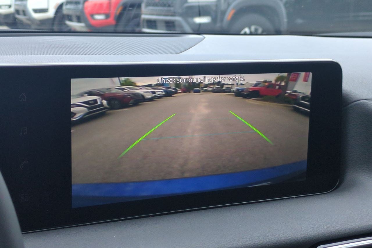 New 2026 Nissan Sentra SR w/ Floor Mat Package FWD image 22