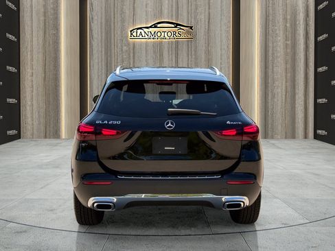 Used 2026 Mercedes-Benz GLA 250 4MATIC image 6