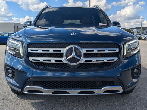 Used 2020 Mercedes-Benz GLB 250 4MATIC image 3