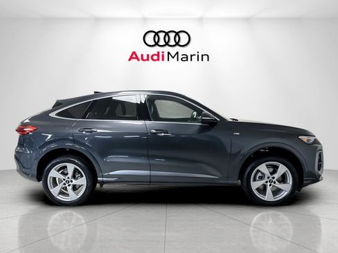 Used 2025 Audi Q5 Premium Plus AWD/4WD image 6