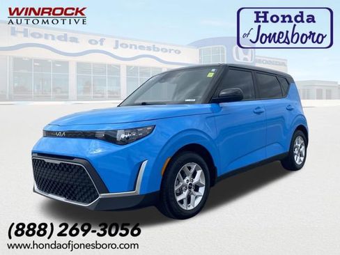 Used 2023 Kia Soul S image 1