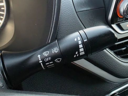 Used 2022 Nissan Altima 2.5 SV image 34