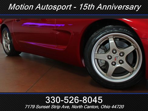 Used 2004 Chevrolet Corvette Convertible w/ Preferred Equipment Group RWD image 46