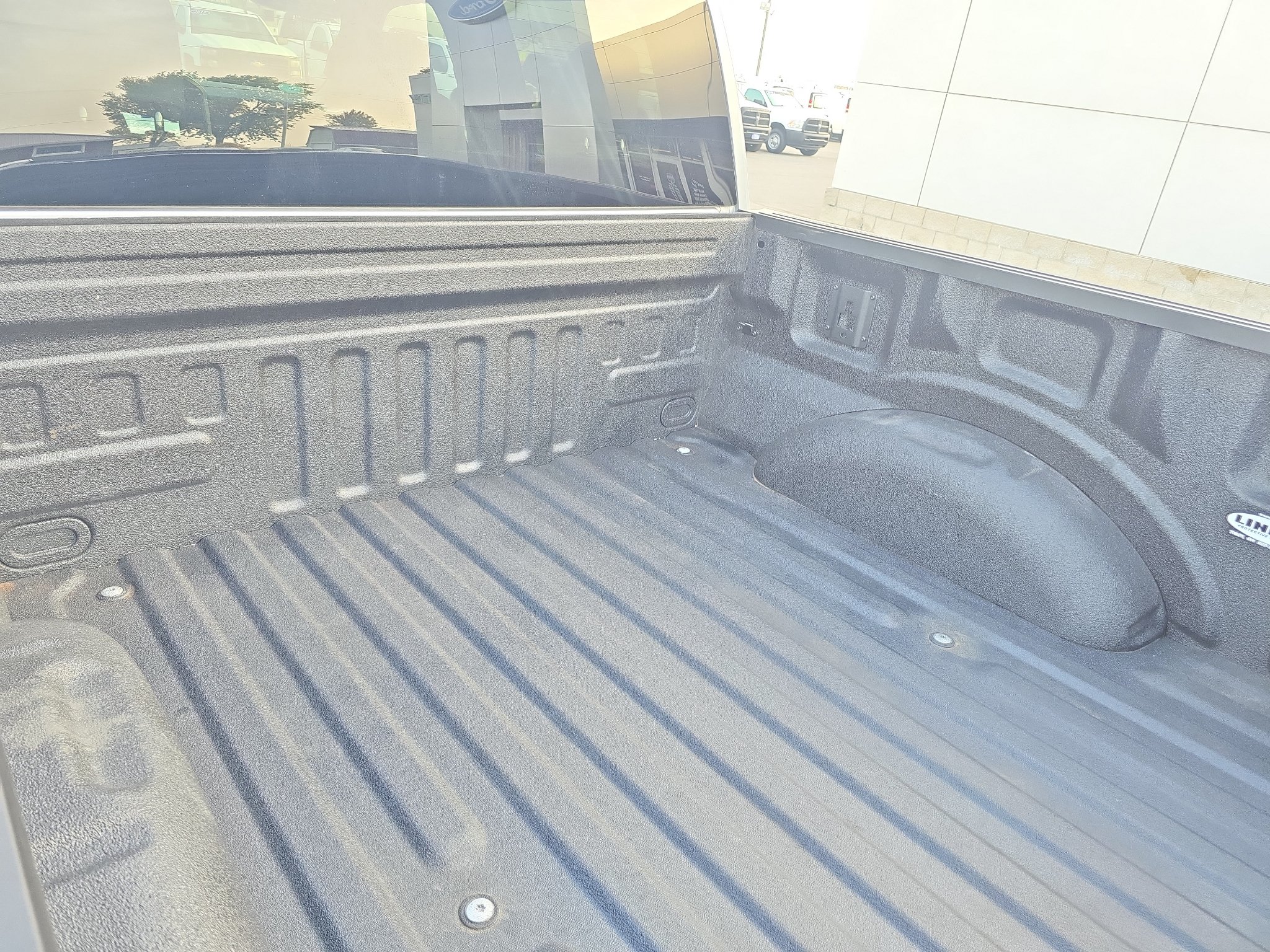 Used 2022 Ford F150 XLT w/ Equipment Group 302A High AWD/4WD image 10