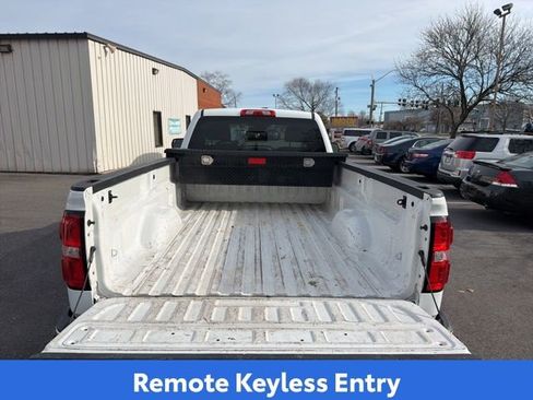 Used 2017 GMC Sierra 1500 SLE w/ SLE Preferred Package AWD/4WD image 27