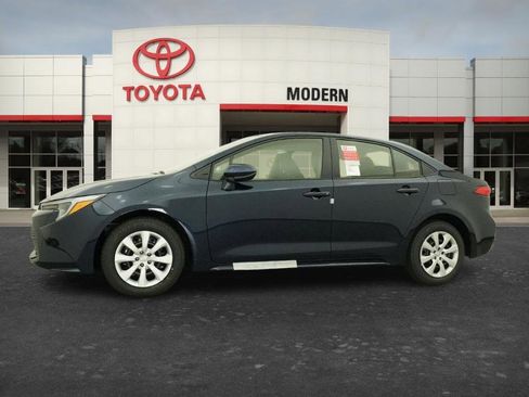 New 2026 Toyota Corolla LE FWD image 14