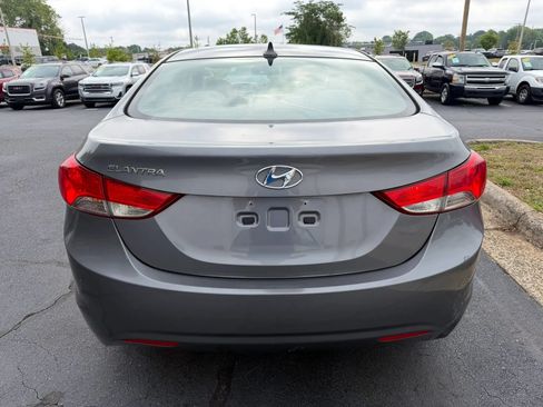 Used 2012 Hyundai Elantra GLS w/ Preferred Pkg 3 FWD image 6