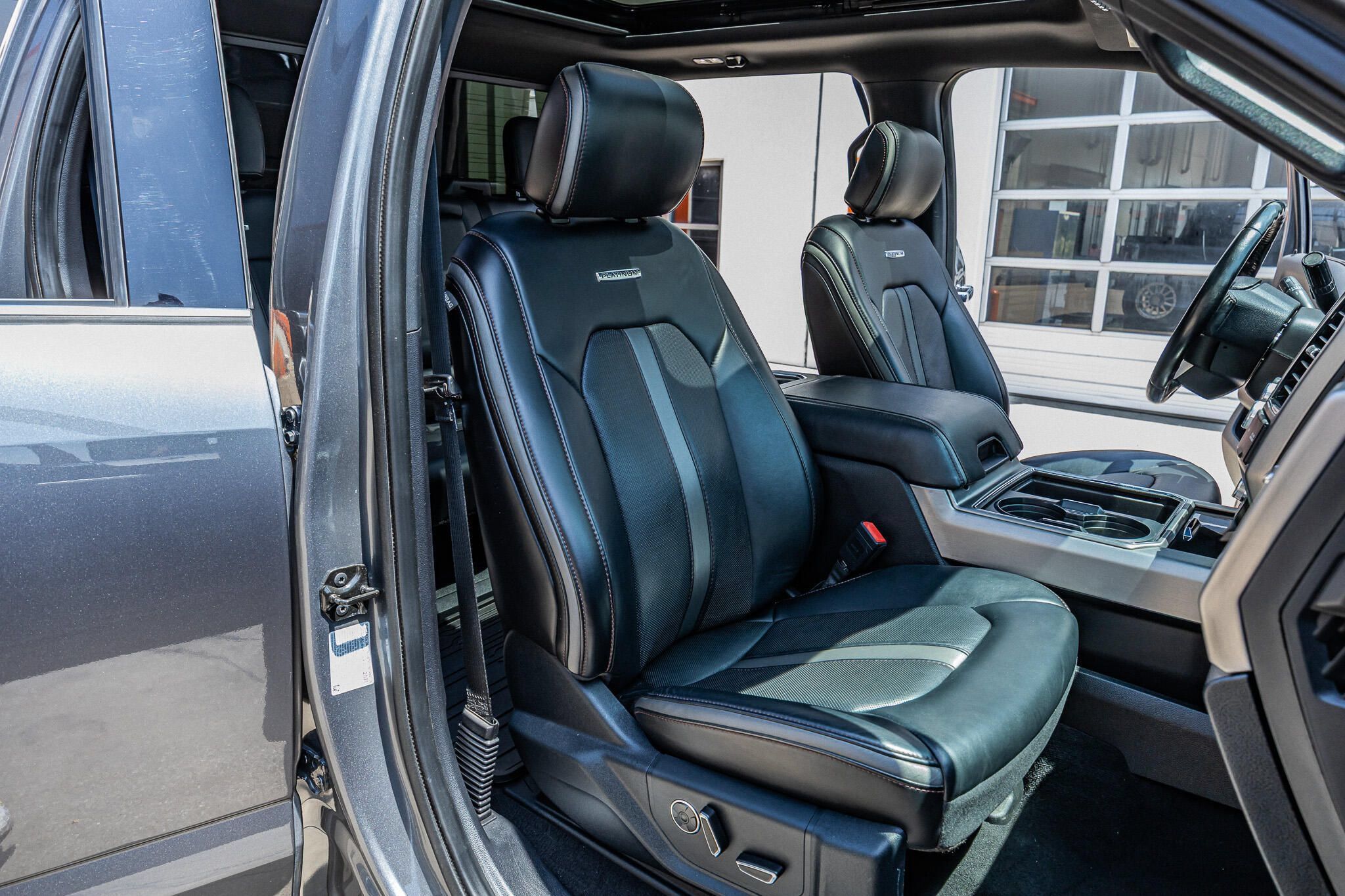 Used 2021 Ford F250 Platinum AWD/4WD image 30