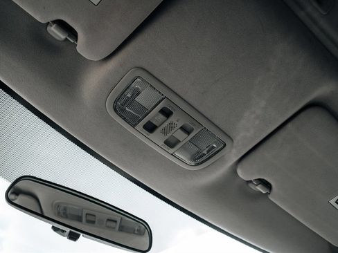 Used 2017 Honda HR-V EX image 34