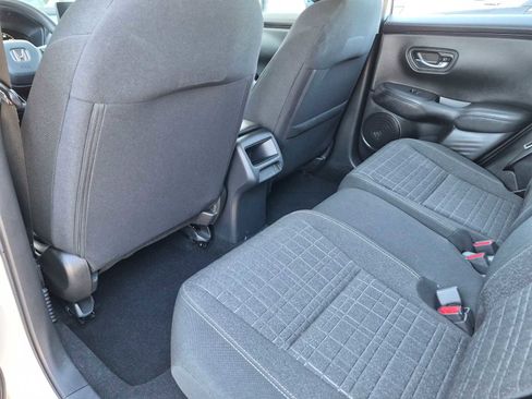 Certified 2023 Honda HR-V LX image 13