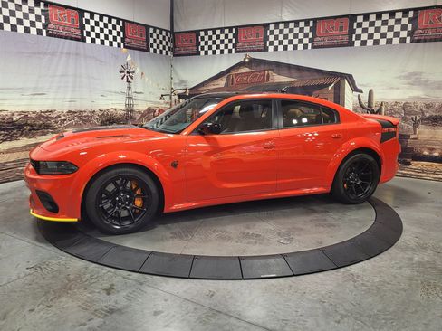 Used 2023 Dodge Charger SRT Hellcat image 3