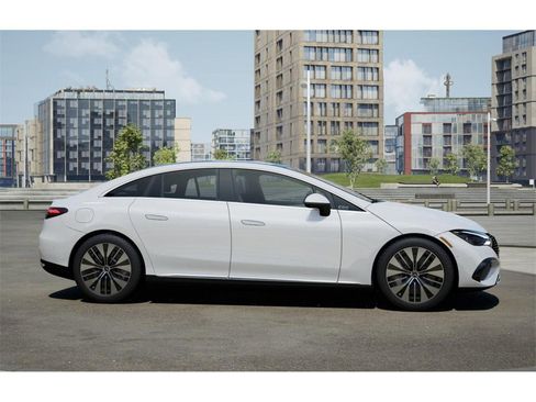 New 2026 Mercedes-Benz EQE 320+ Sedan image 15