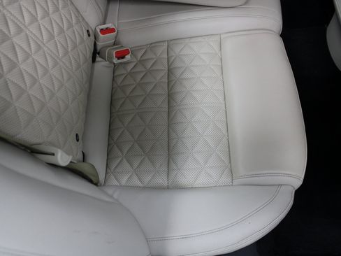 Used 2020 Nissan Maxima Platinum image 26