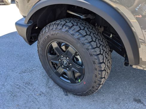 New 2025 Ford Bronco Big Bend w/ Black Appearance Package image 32