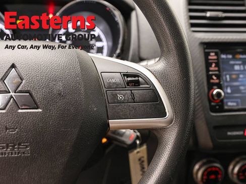 Used 2022 Mitsubishi Outlander Sport ES AWD/4WD image 15