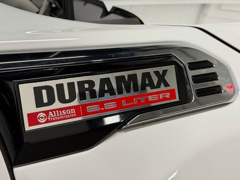 Certified 2024 GMC Sierra 3500 Pro w/ Convenience Package image 23