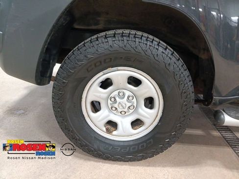 Used 2012 Nissan Xterra X AWD/4WD image 33