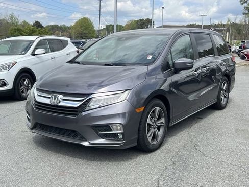 Used 2018 Honda Odyssey Touring image 3