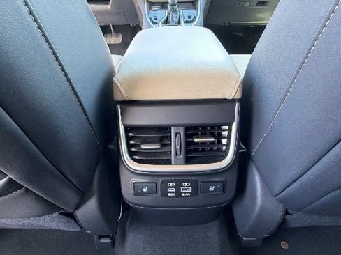 Used 2023 Subaru Outback Limited AWD/4WD image 25