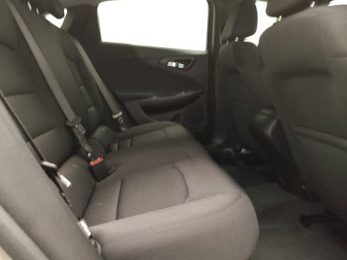 Used 2025 Chevrolet Malibu LS FWD image 19