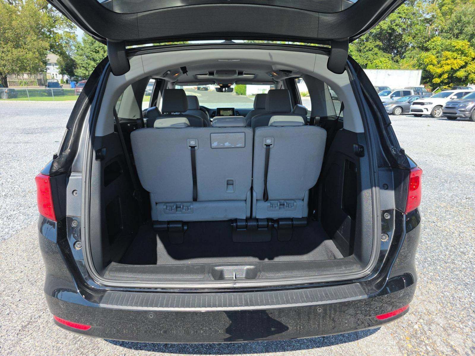 Used 2022 Honda Odyssey Touring image 13