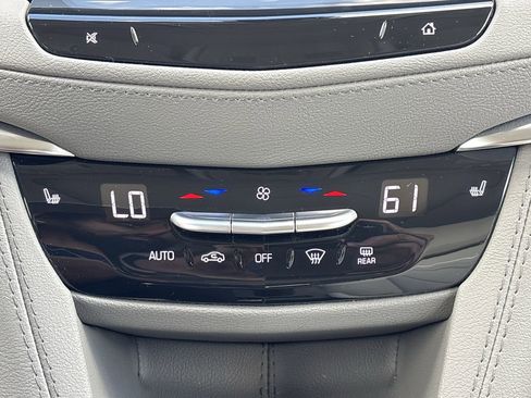 Used 2024 Cadillac XT5 Premium Luxury w/ Technology Package image 25