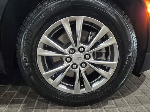 Certified 2023 Cadillac XT5 Premium Luxury AWD/4WD image 9
