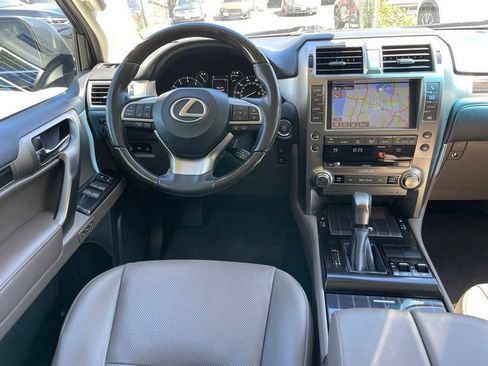 Used 2021 Lexus GX 460 Premium w/ Premium Package AWD/4WD image 8