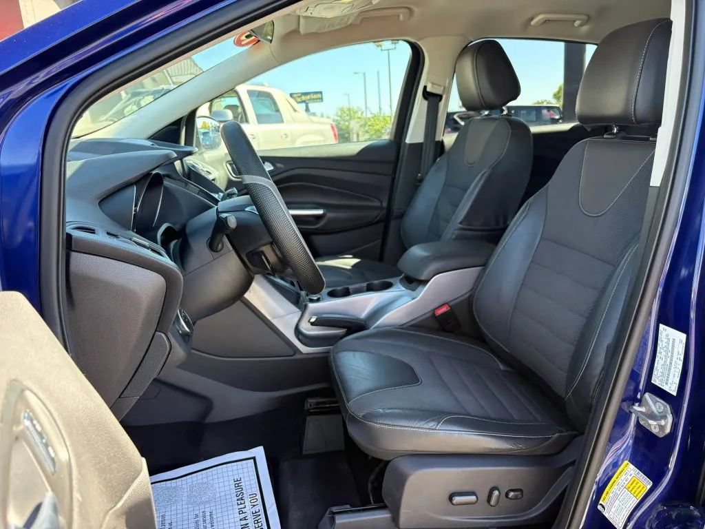 Used 2015 Ford Escape SE w/ SE Chrome Package FWD image 20
