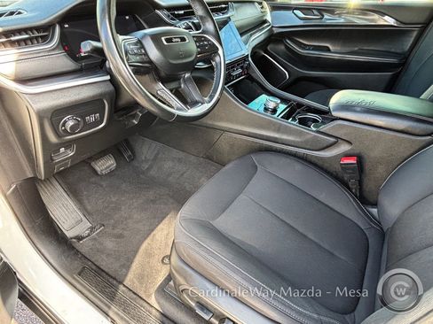 Used 2021 Jeep Grand Cherokee L Laredo w/ Luxury Tech Group I image 20