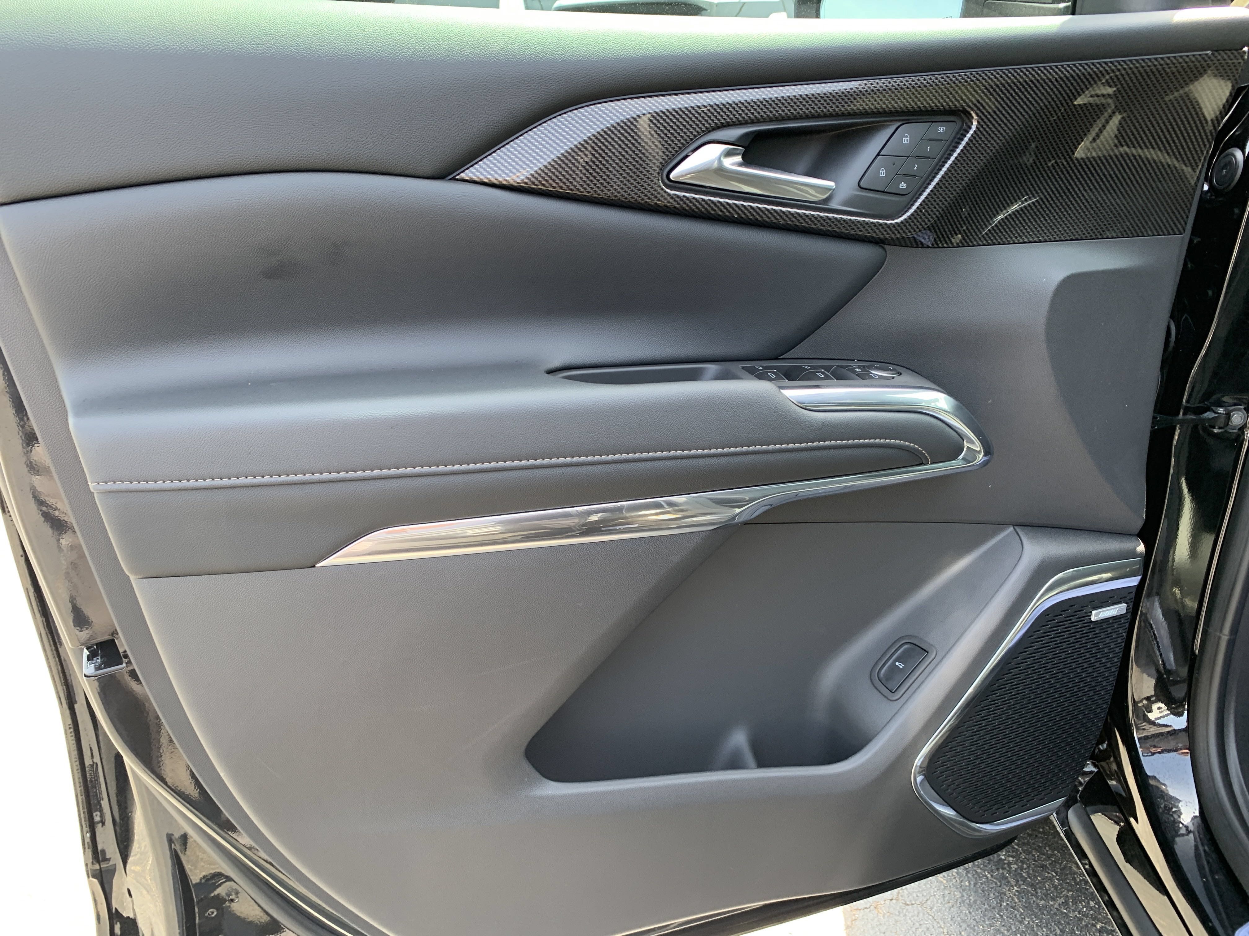 New 2025 Chevrolet Traverse High Country w/ LPO, Floor Liner Package FWD image 7