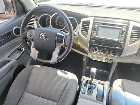 Used 2014 Toyota Tacoma 2WD Access Cab w/ SR5 Package image 11