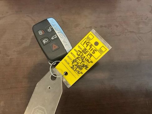Used 2019 Jaguar F-TYPE Coupe RWD image 30
