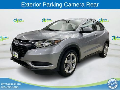 Used 2018 Honda HR-V LX image 2