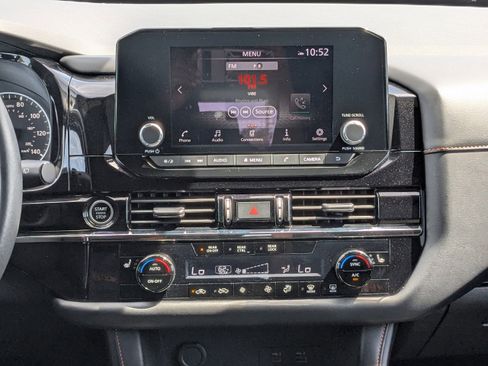 Used 2023 Nissan Pathfinder Rock Creek AWD/4WD image 19