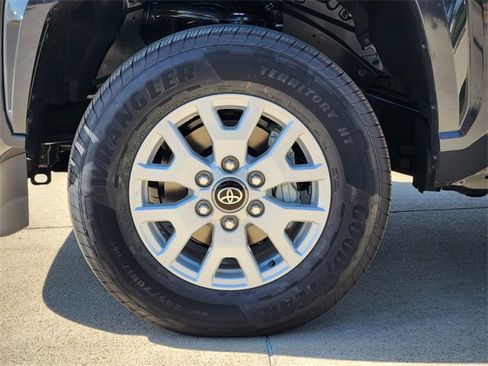 New 2025 Toyota Tacoma SR5 image 8