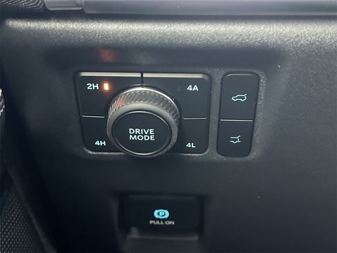 New 2025 Ford Expedition Max Platinum w/ Driver's Package image 15