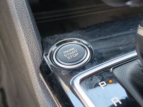 Used 2025 Kia Sportage EX FWD image 40