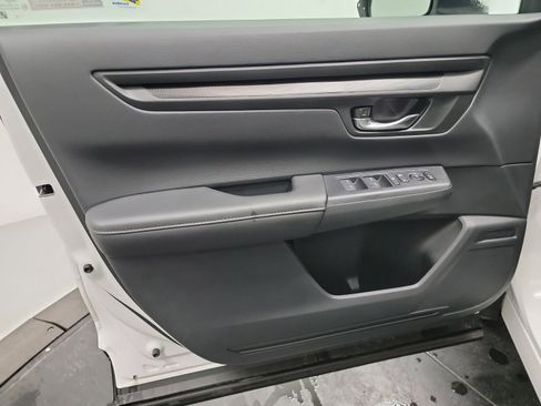 Certified 2025 Honda CR-V LX image 13