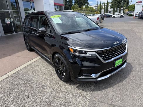 Used 2022 Kia Carnival SX Prestige w/ Paint Protection Package FWD image 8