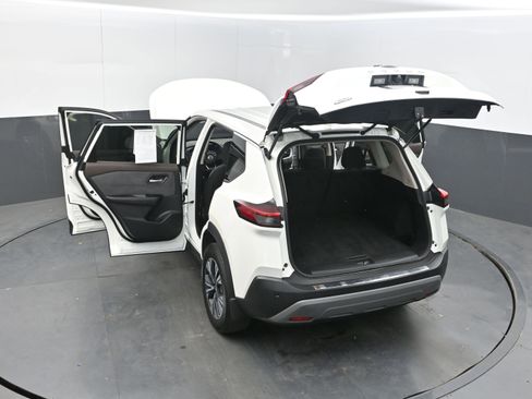 Used 2023 Nissan Rogue SV FWD image 42