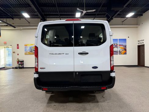 Used 2019 Ford Transit 150 XL image 6